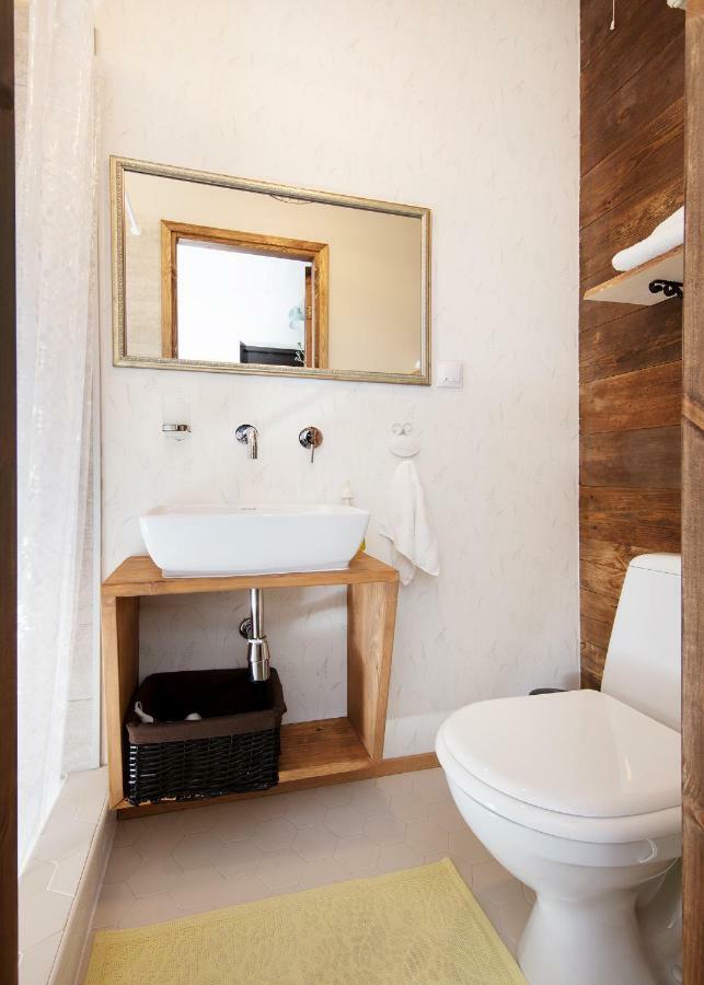 Cute Apartment, Next To Old Town, With Free Parking Tallinn Exterior photo