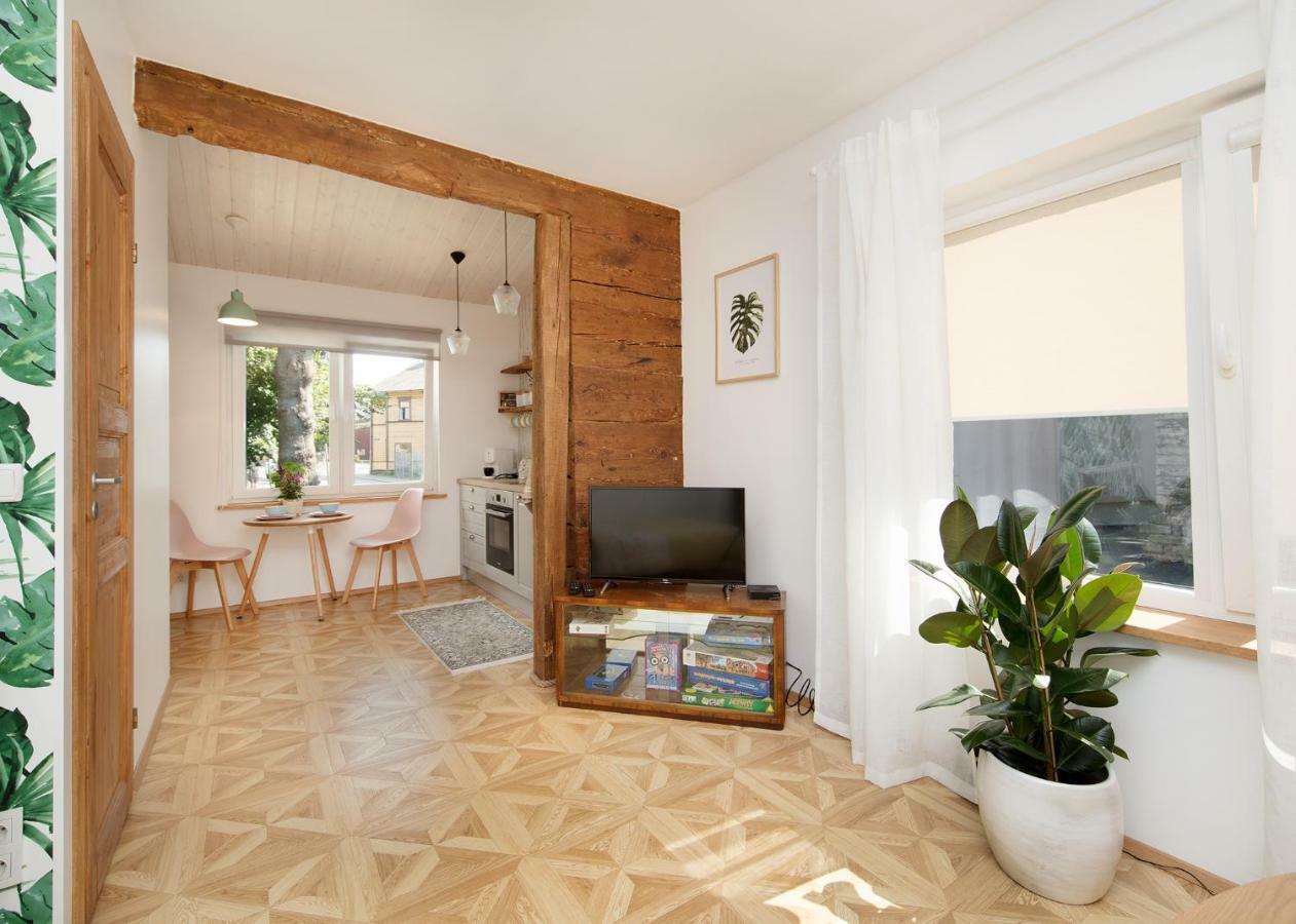 Cute Apartment, Next To Old Town, With Free Parking Tallinn Exterior photo